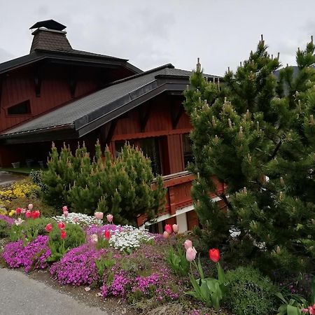 Chambres En Chalet Petit Dejeuner Inclus La Cote d'Arbroz Eksteriør bilde