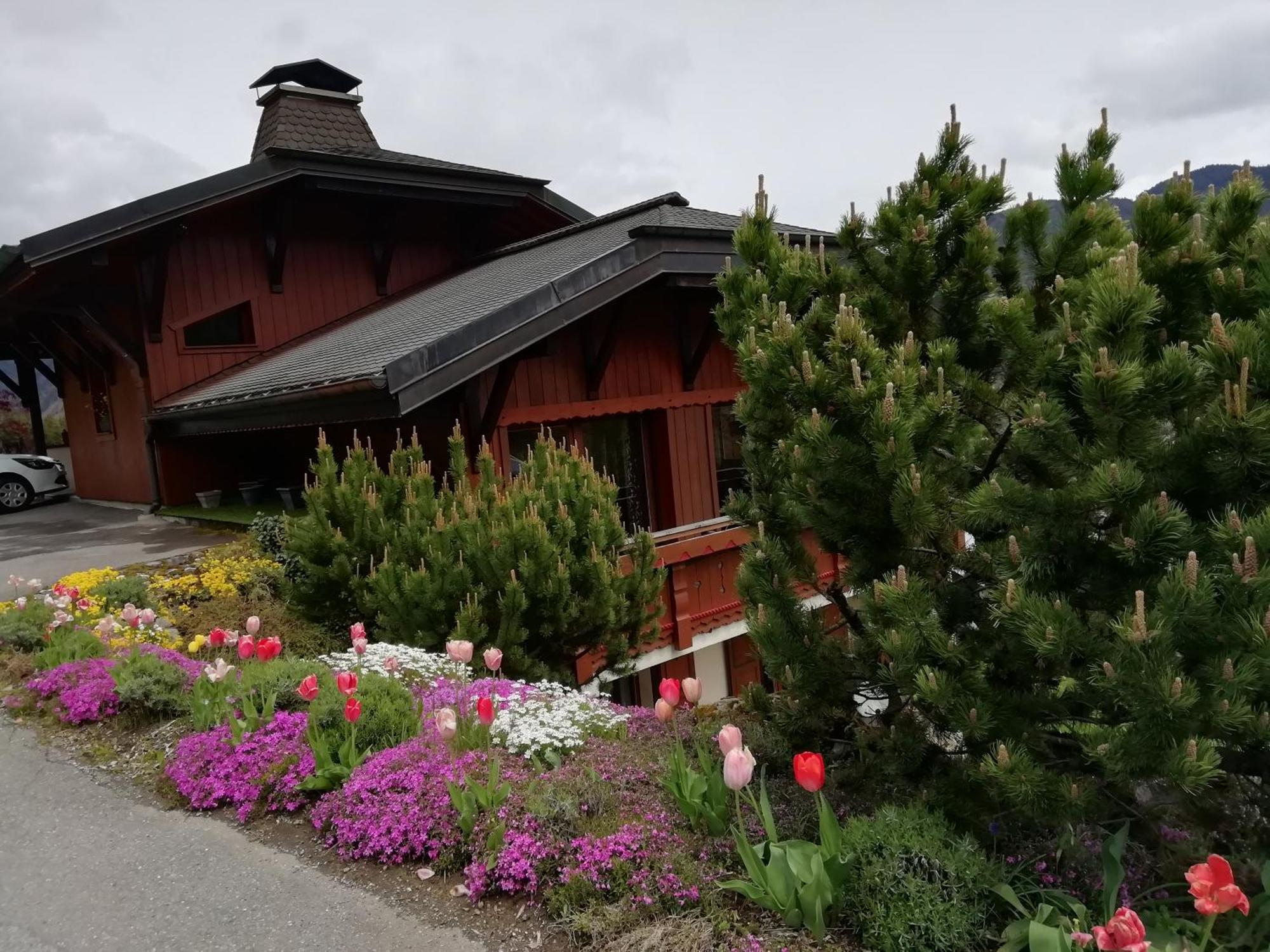 Chambres En Chalet Petit Dejeuner Inclus La Cote d'Arbroz Eksteriør bilde