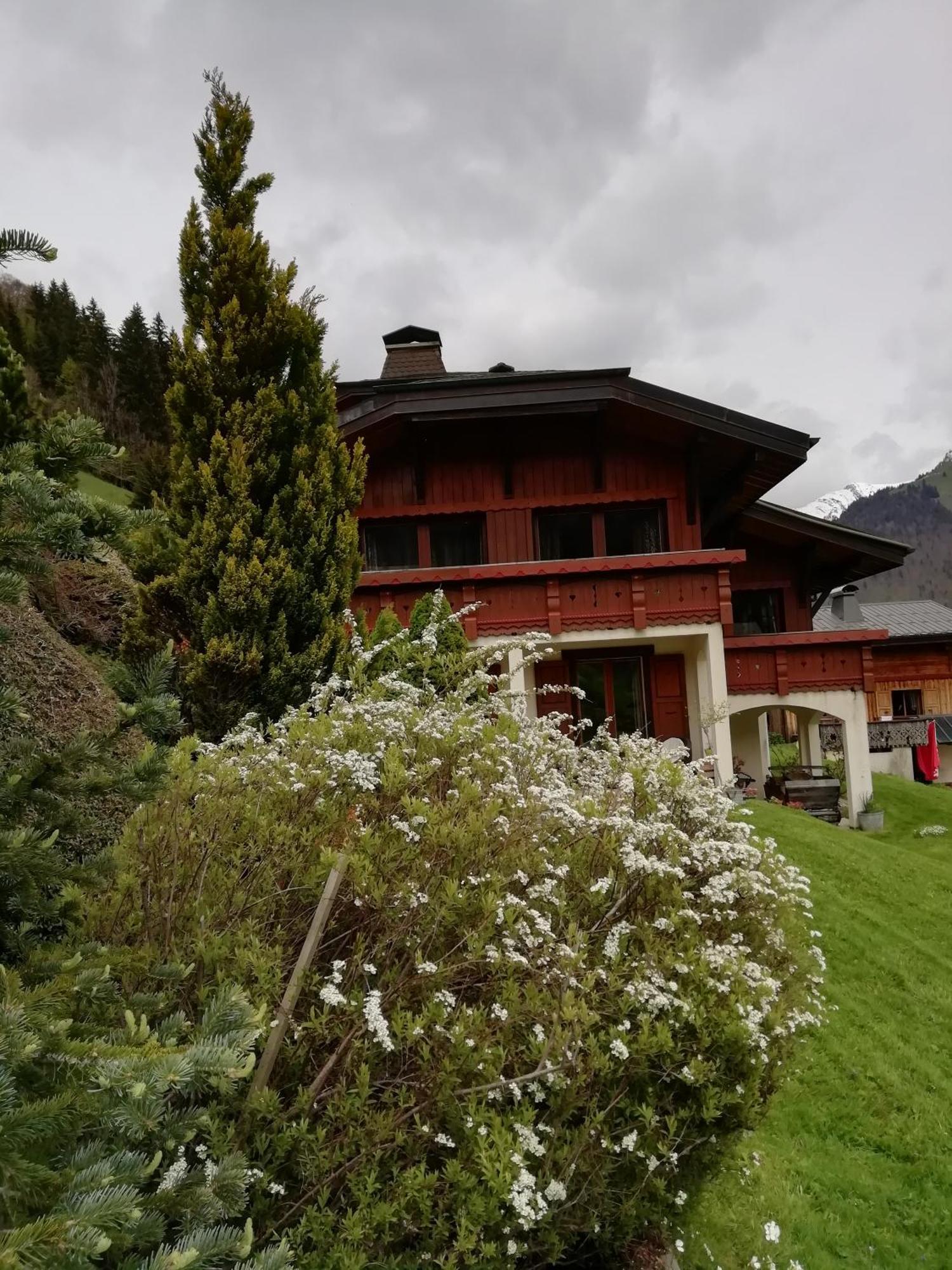 Chambres En Chalet Petit Dejeuner Inclus La Cote d'Arbroz Eksteriør bilde