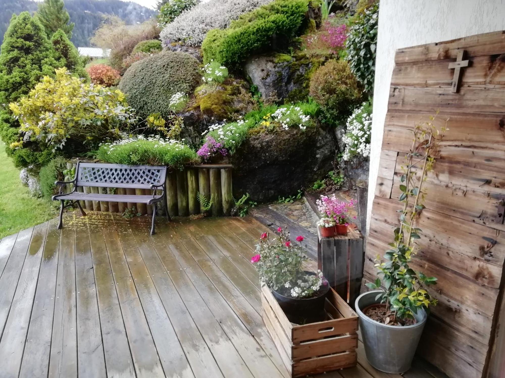 Chambres En Chalet Petit Dejeuner Inclus La Cote d'Arbroz Eksteriør bilde